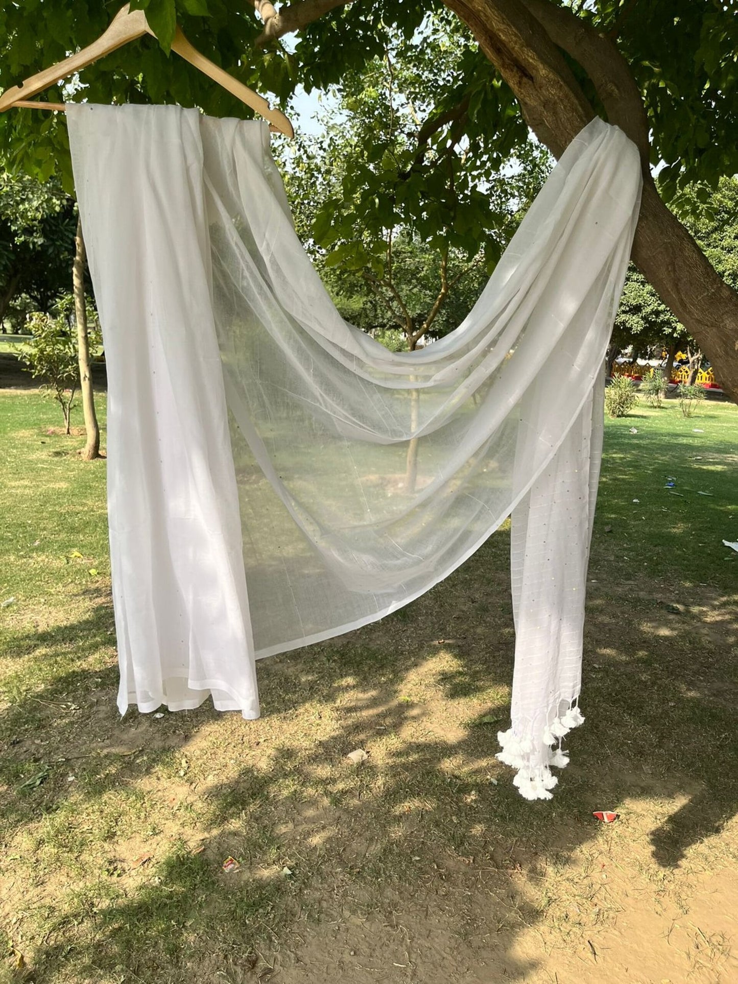 White Sitara Saree Soft Mulmul Cotton Saree with Tassels