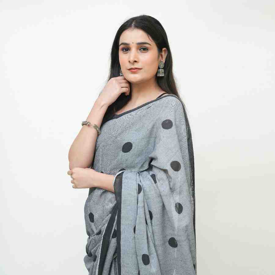 Grey Polka Dot Printed Cotton Saree